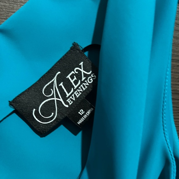 Compression Embellished Ruched Sheath Dress - Picture 7 of 7